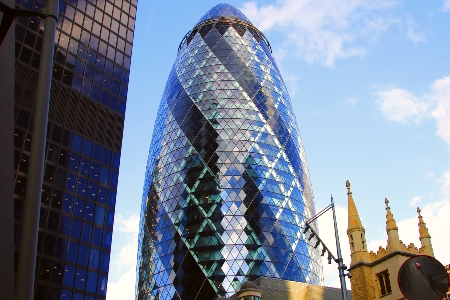 Небоскрёб Огурец